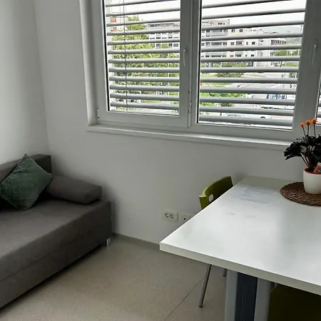 Domus Hostel